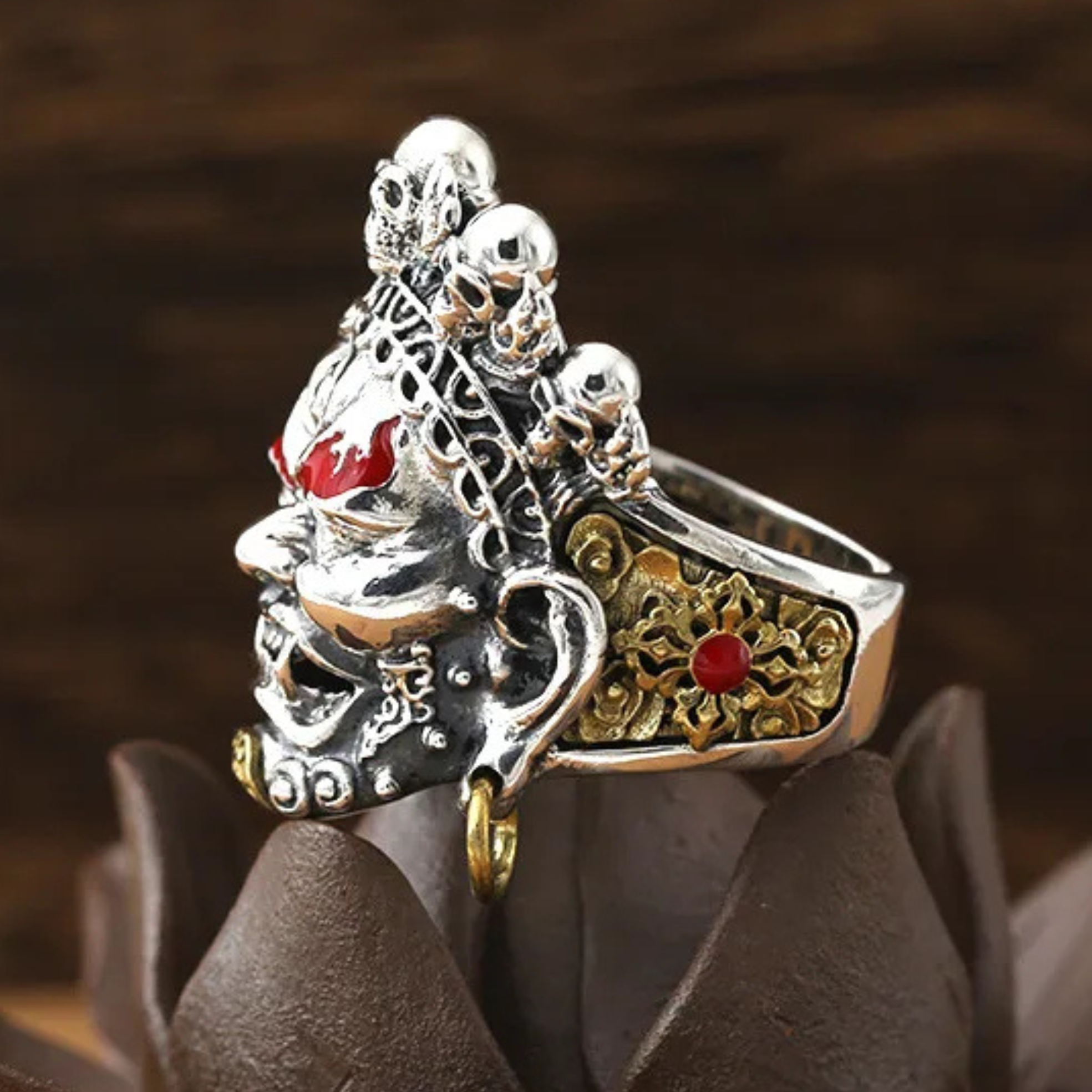 Artisan d'Asie Bagues Bague Mahākāla en argent 925 et laiton