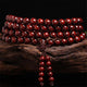 Bracelet mala en bois de santal rouge premium Bracelets Malas Artisan d'Asie
