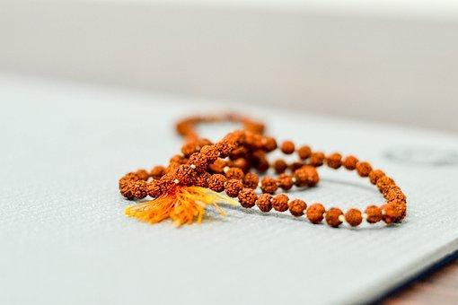 How to Find a Mala that is Perfect for you and the Best Way to Use It?