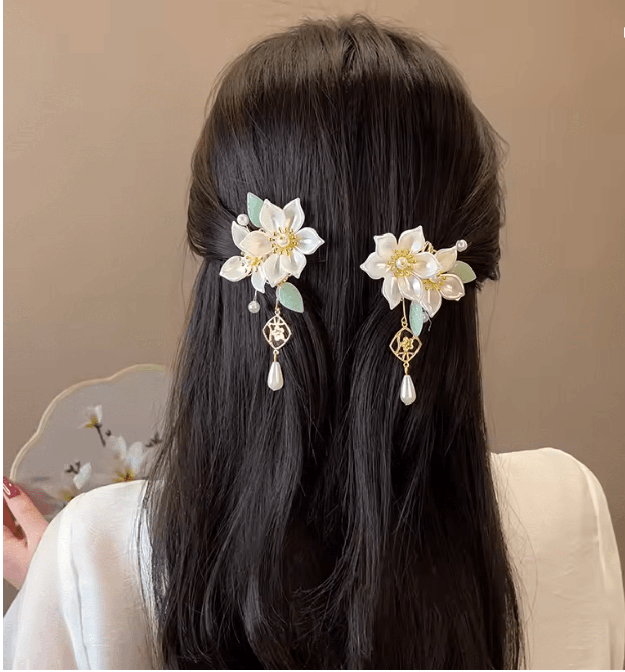 Artisan d'Asie Accessoires Cheveux Epingle à cheveux style chinois traditionnel avec fleur de nacre
