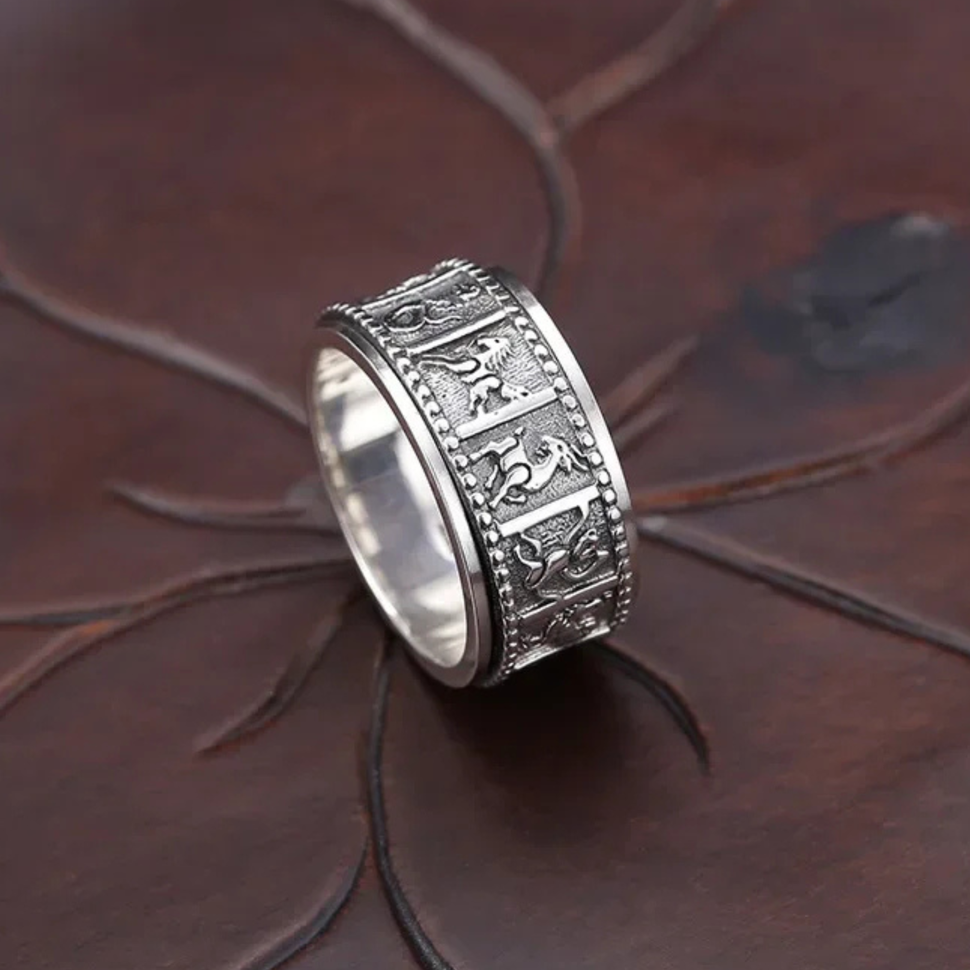 Artisan d'Asie Bagues Bague tournante gravée signes du zodiaque en argent pur 925