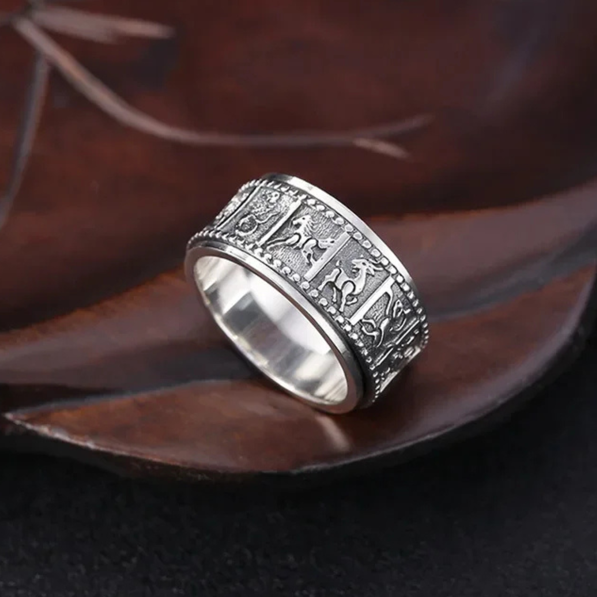 Artisan d'Asie Bagues Bague tournante gravée signes du zodiaque en argent pur 925