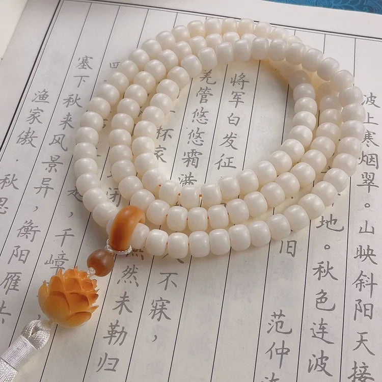 Artisan d'Asie Colliers Malas Collier mala en graines de bodhi blanches