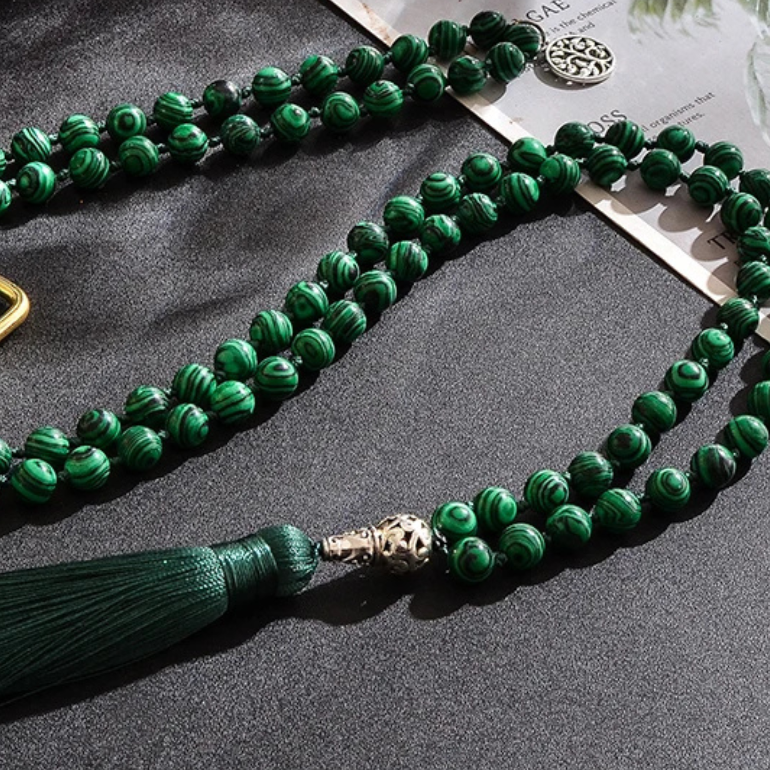 Artisan d'Asie Colliers Malas Collier mala en pierre de malachite