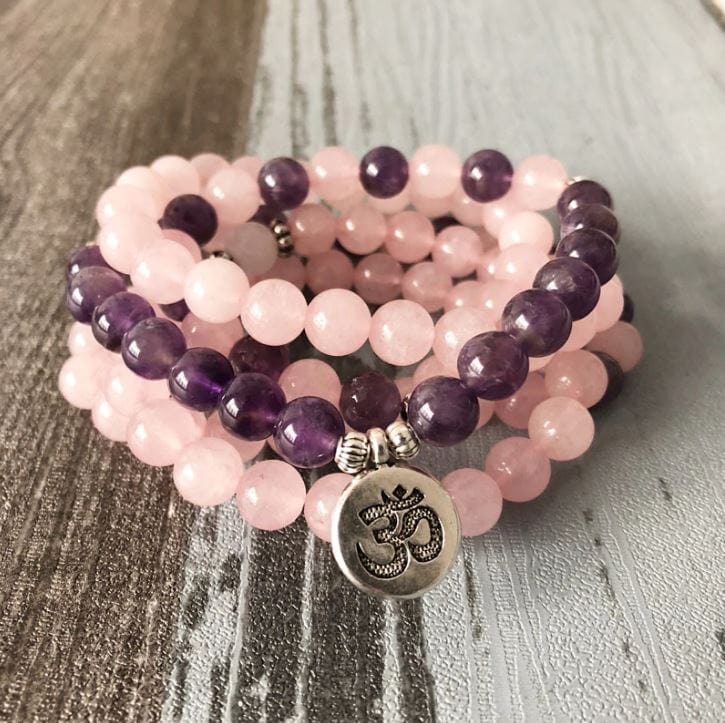 Artisan d'Asie Colliers Malas Mantra OM Collier mala en Améthyste et Quartz Rose