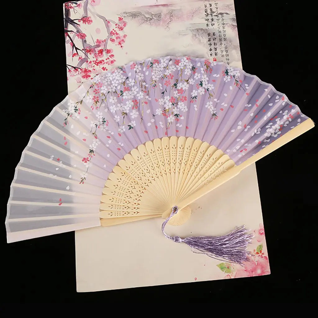 Artisan d'Asie Éventail Chinois Fleur de prunier Éventail chinois en soie pure et bambou – Élégance artisanale