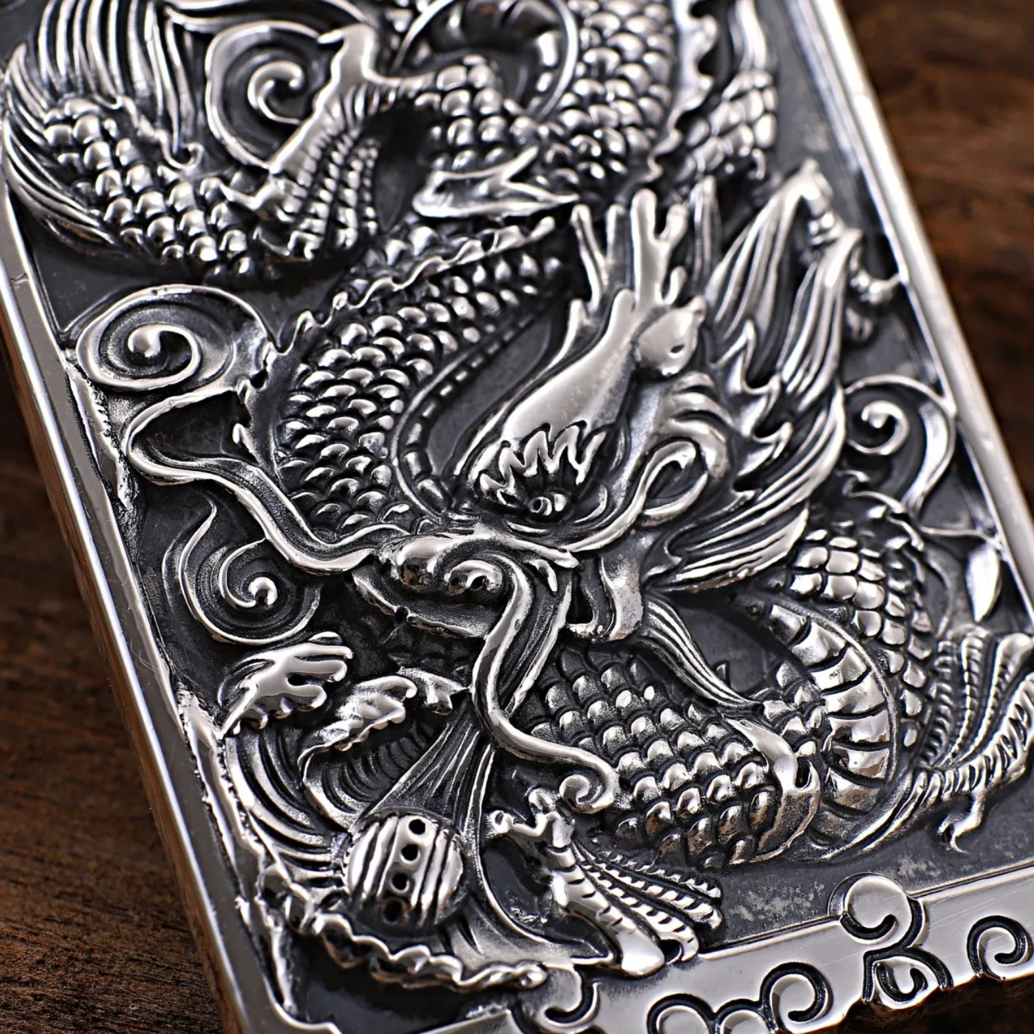 Artisan d'Asie Pendentifs & Amulettes Pendentif Carré Dragon en Argent Pur 999/1000