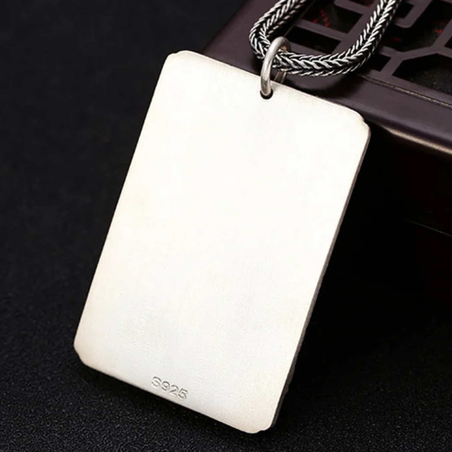 Artisan d'Asie Pendentifs & Amulettes Pendentif Dieu de la Guerre Guanyu en Argent Sterling S925