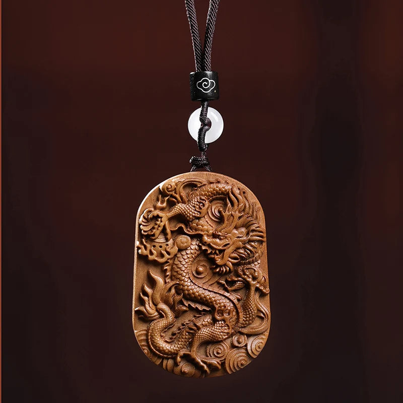 Artisan d'Asie Pendentifs & Amulettes Pendentif Feng Shui Dragon en Bois de Santal