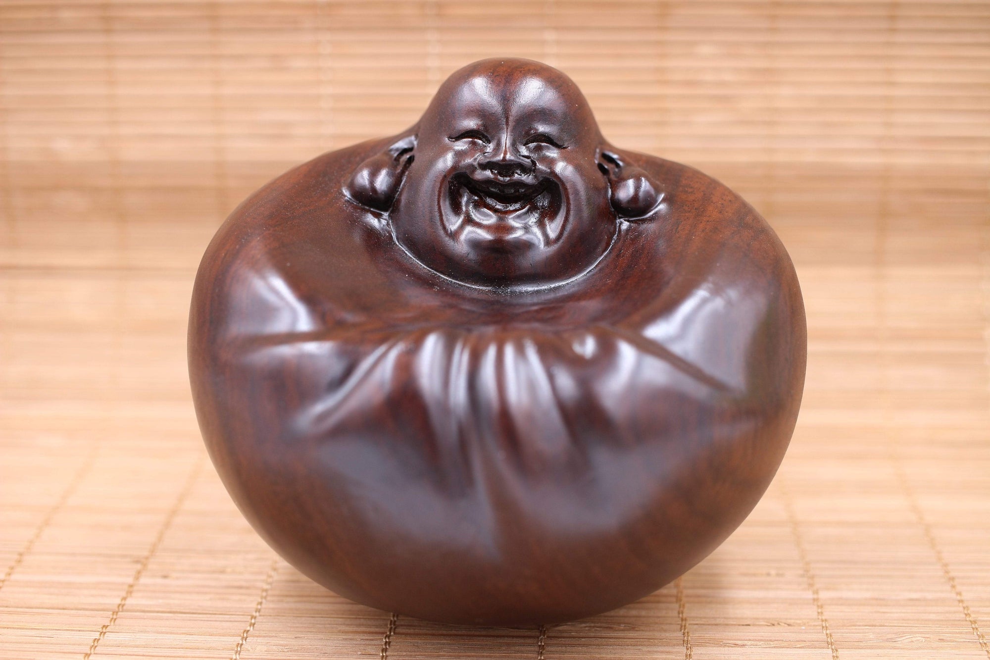 Artisan d'Asie Statues Bouddha Statue bouddha rieur rond - Bois de Santal - Budai Maitreya