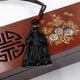 Pendentif Dieu de la Guerre Guanyu en Obsidienne Noire Pendentifs & Amulettes Artisan d'Asie